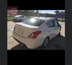 نيسان فيرسا